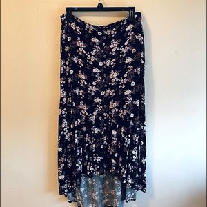 Knox Rose Ruffle Midi High Low Floral Skirt size L.
